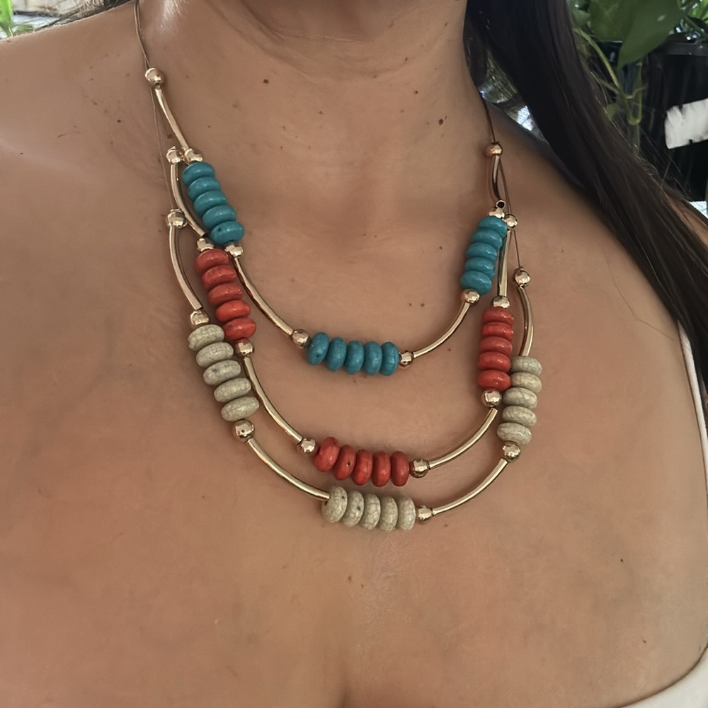 Charming Charlie Three-level necklace